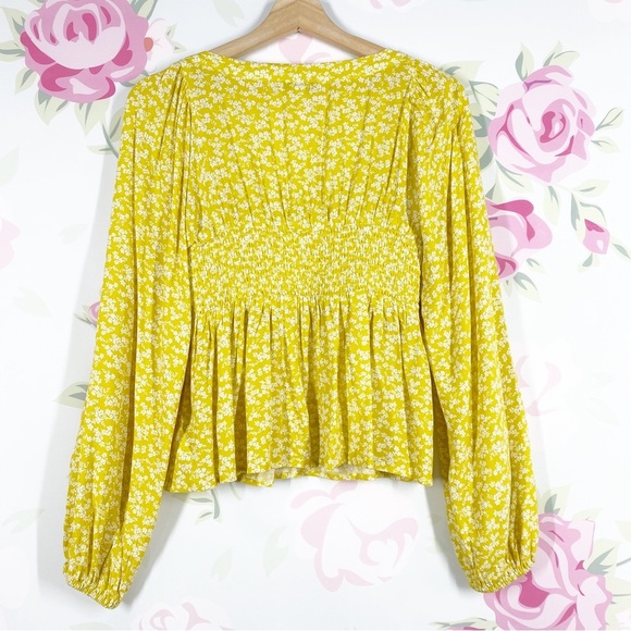 American Eagle Outfitters AEO Yellow Ditsy Floral Sweetheart Neckline Blouse S - Picture 7 of 12